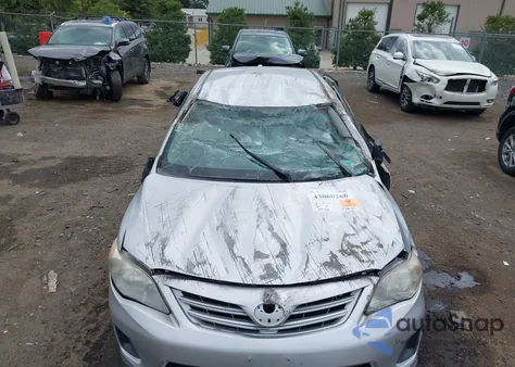 2013 Toyota Corolla Le z USA, uszkodzony, nr VIN 2T1BU4EE1DC003090